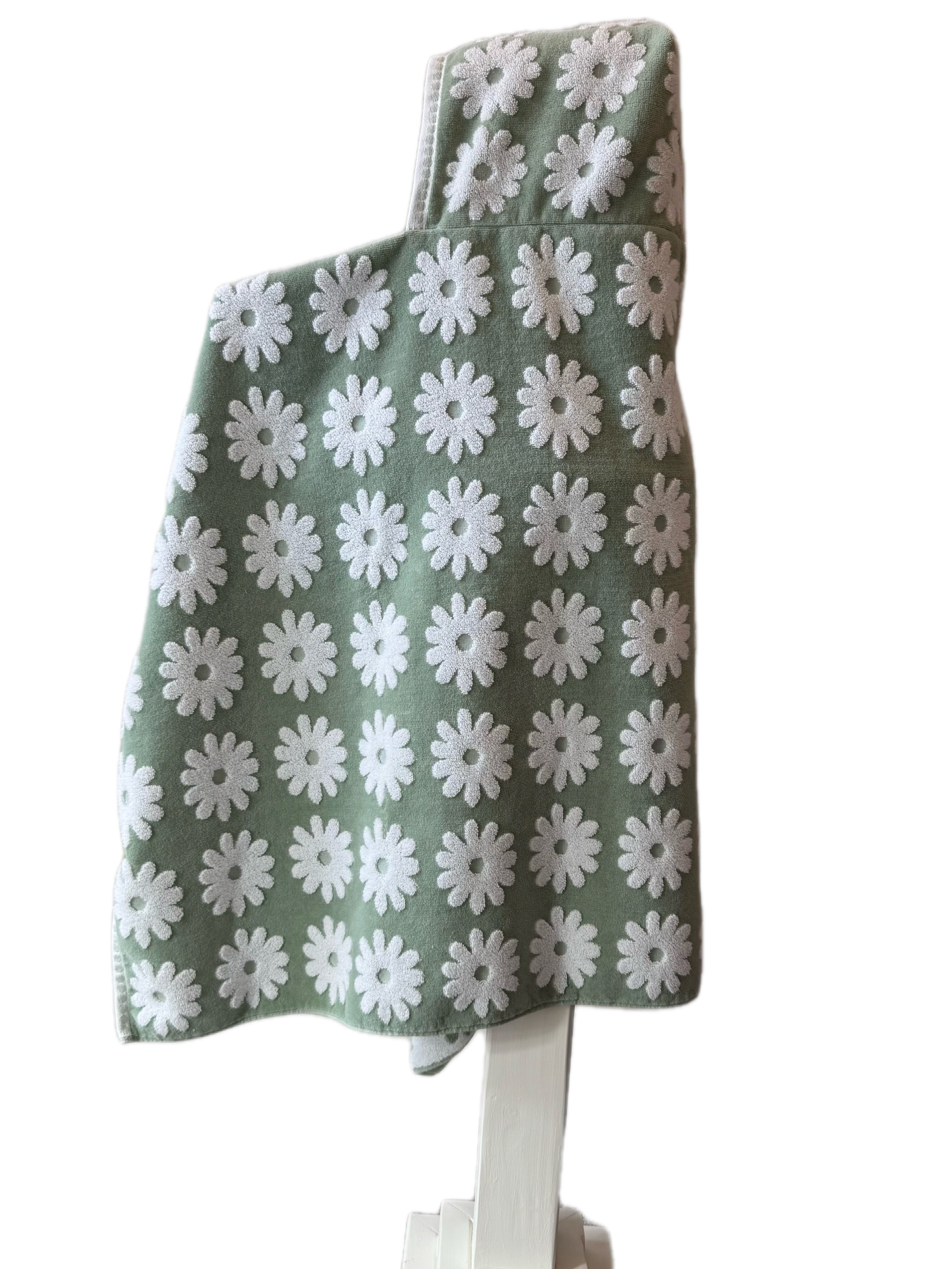 Flower Power Green hooded bath towel