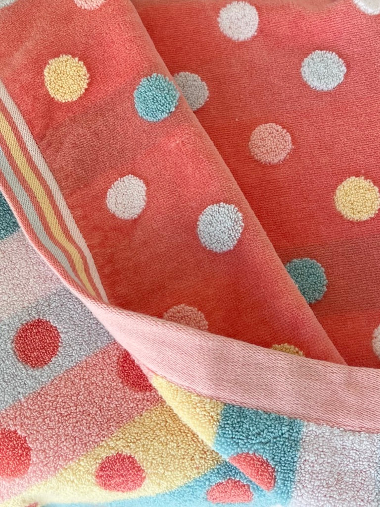 Pink Polka-Dot hooded bath towel
