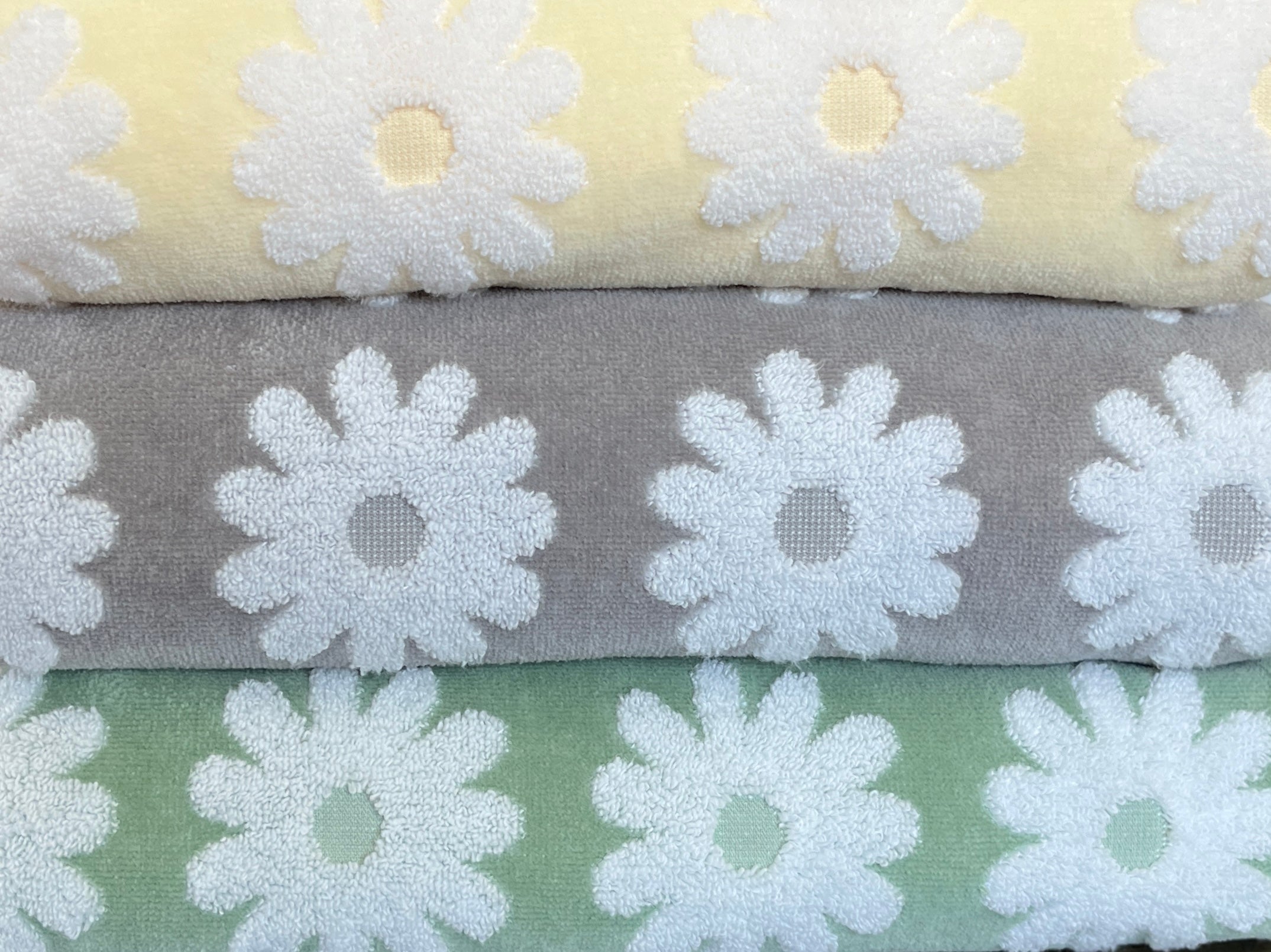 Flower Power Grey hooded bath towel