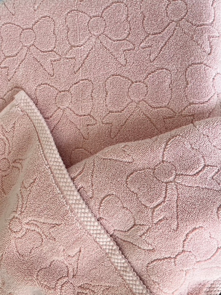 Bows on Pink hooded bath towel