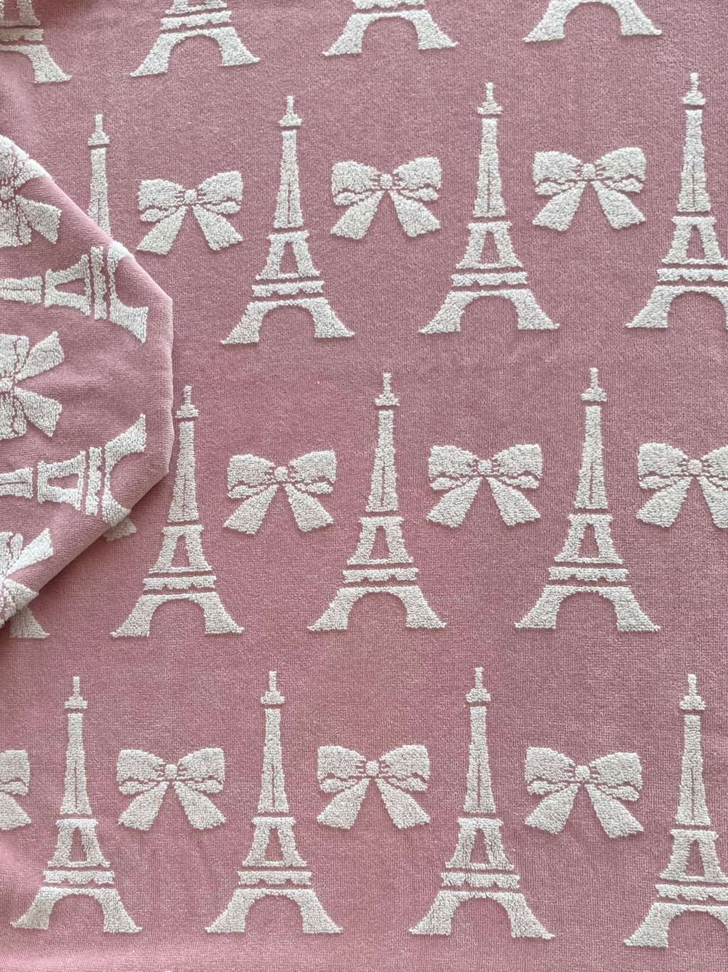 Pink Eiffel Tower hooded bath towel
