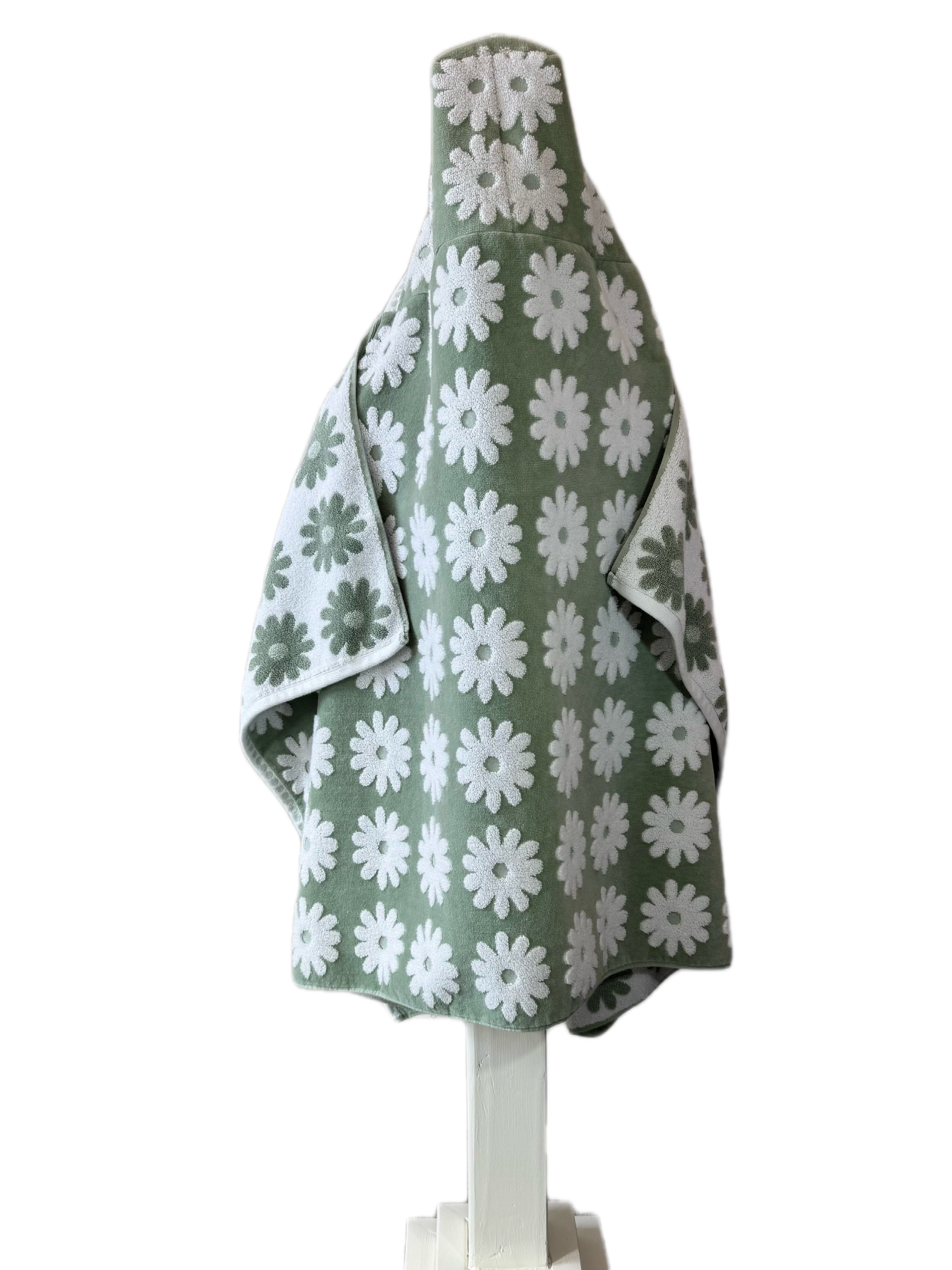 Flower Power Green hooded bath towel