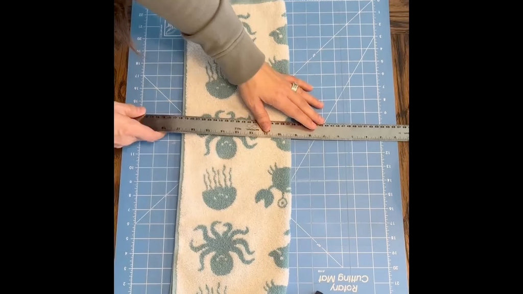Ocean Friends hooded bath towel