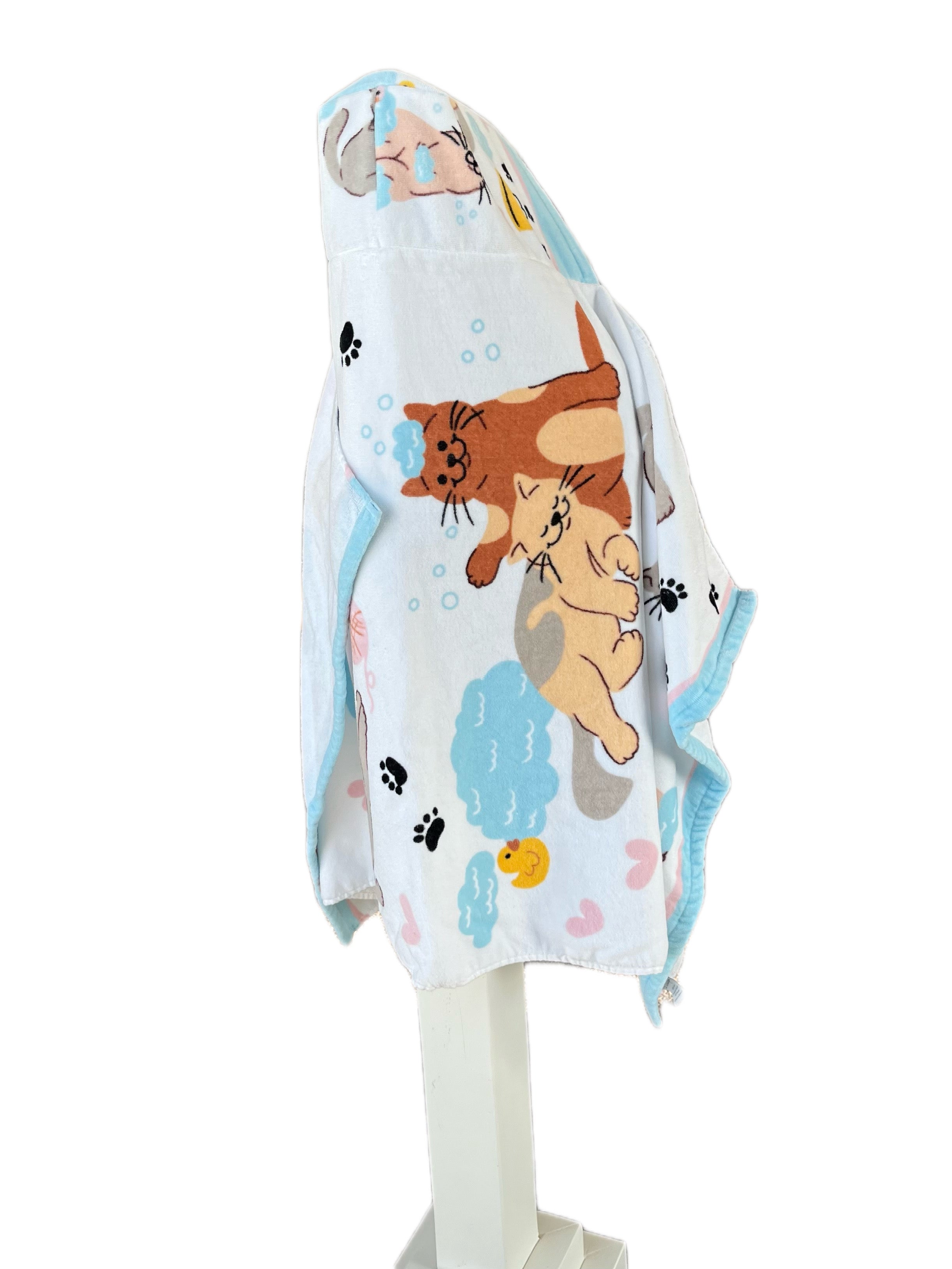 Kittens at play hooded bath towel