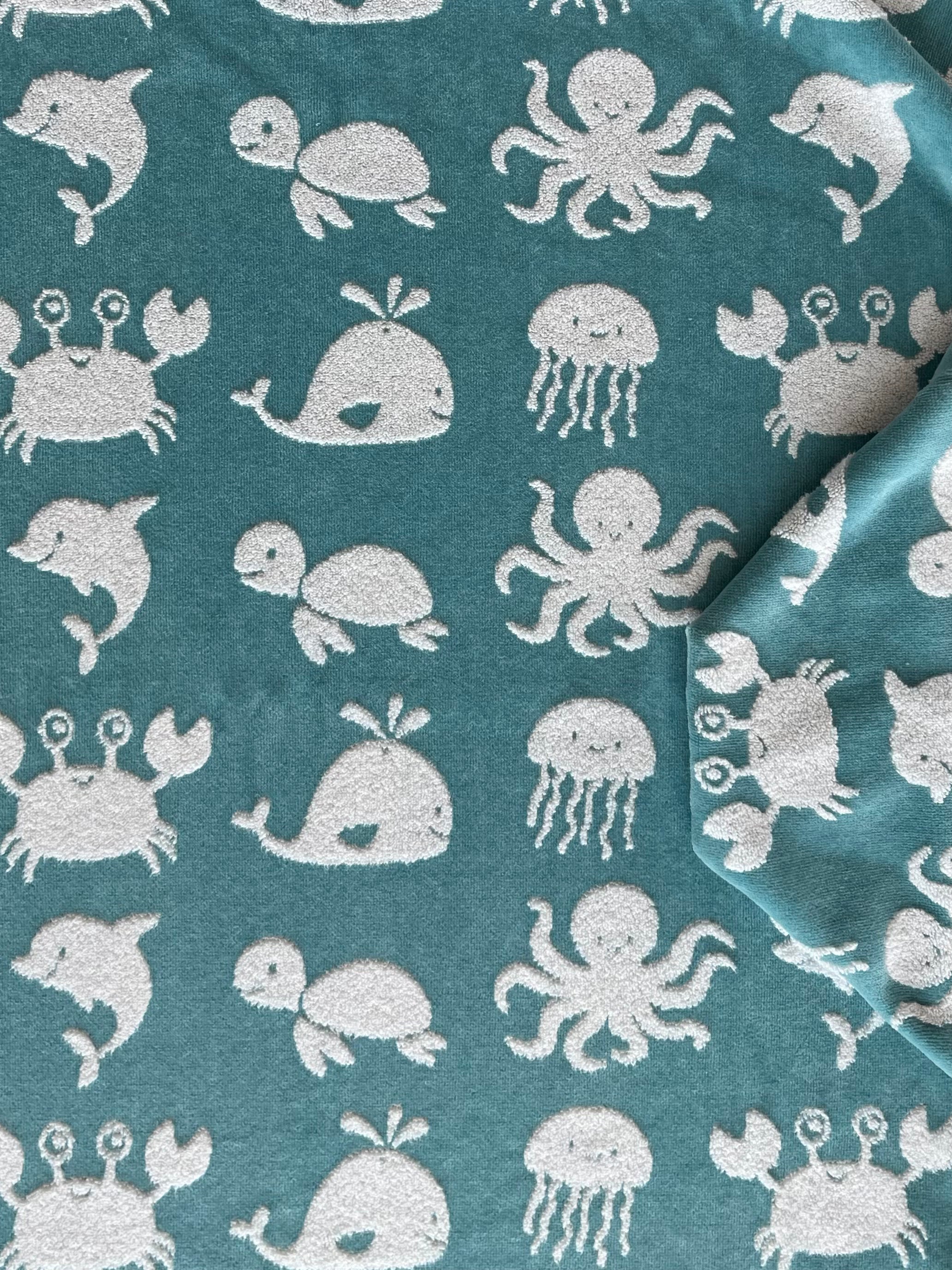 Ocean Friends hooded bath towel