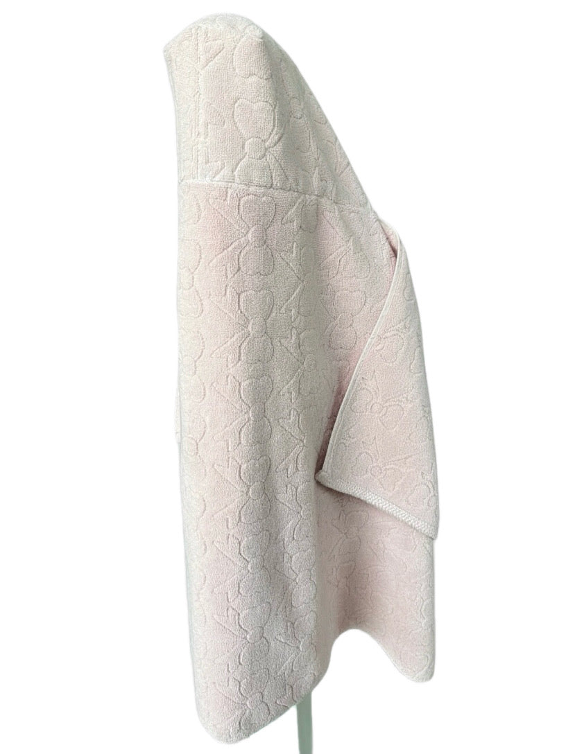 Bows on Pink hooded bath towel